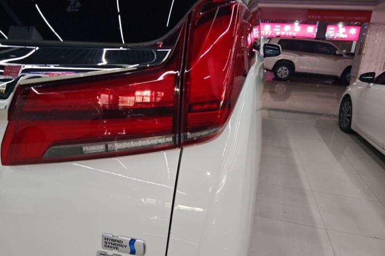 Used Toyota Alphard 2021 Dual-Motor 2.5L Premium Edition Right Rear Taillight