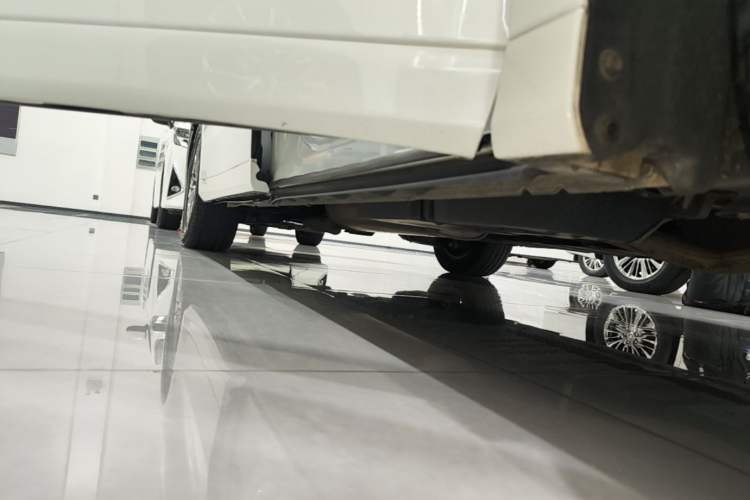Used Toyota Alphard 2021 Dual-Engine 2.5L Prestige Edition Right Side Sill