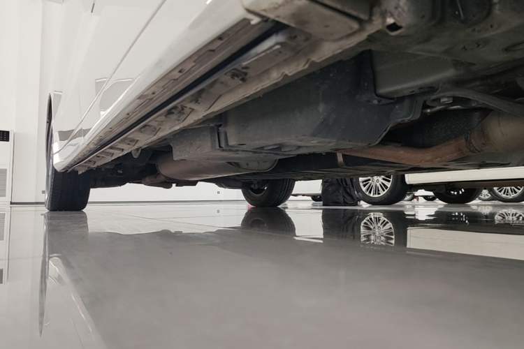 Used Toyota Alphard 2021 Dual-Engine 2.5L Prestige Edition Right Side Sill