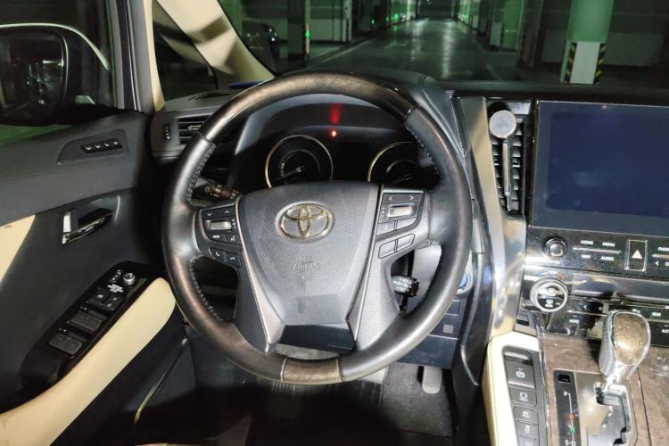 Used Toyota Alphard 2021 Dual-Engine 2.5L Prestige Edition Steering Wheel