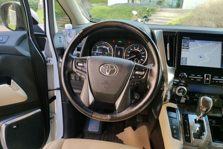 Used Toyota Alphard 2021 Dual-Engine 2.5L Prestige Edition Steering Wheel