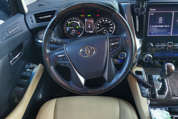 Used Toyota Alphard 2021 Dual-Engine 2.5L Prestige Edition Steering Wheel