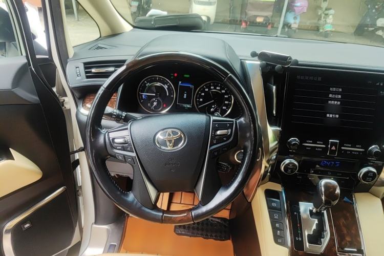 Used Toyota Alphard 2021 Dual-Engine 2.5L Luxury Edition Steering Wheel