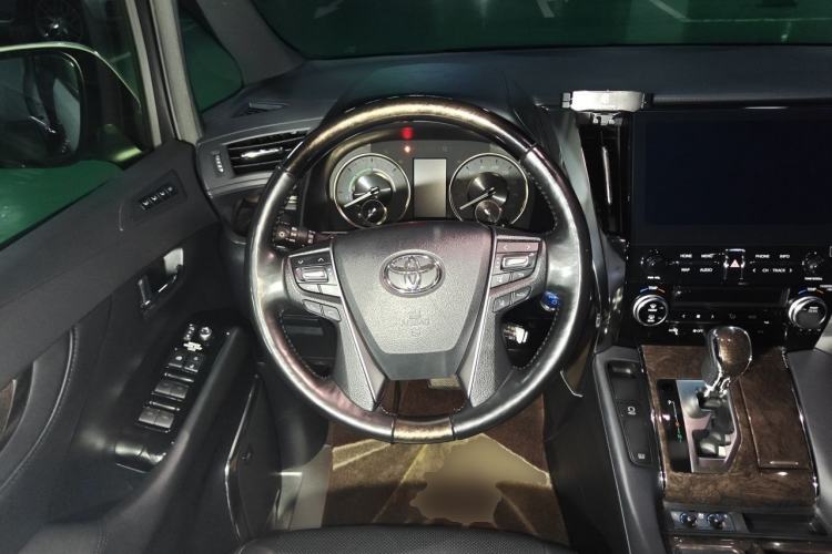 Used Toyota Alphard 2021 Dual-Motor 2.5L Premium Edition Steering Wheel