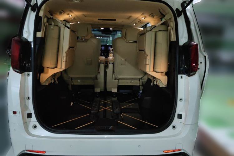 Used Toyota Alphard 2021 Dual-Engine 2.5L Prestige Edition Trunk