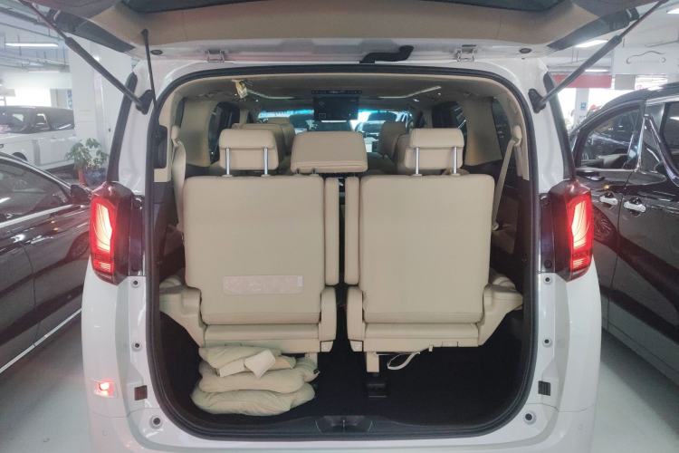 Used Toyota Alphard 2021 Dual-Engine 2.5L Prestige Edition Trunk