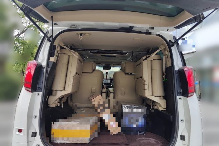 Used Toyota Alphard 2021 Dual-Motor 2.5L Premium Edition Trunk