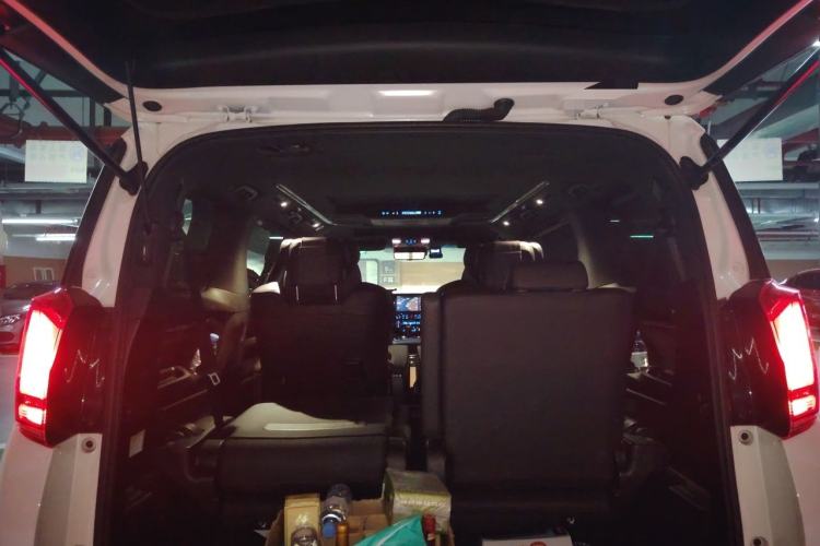 Used Toyota Alphard 2021 Dual-Engine 2.5L Prestige Edition Trunk