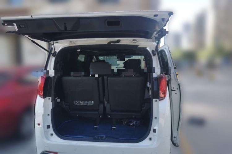 Used Toyota Alphard 2021 Dual-Motor 2.5L Premium Edition Trunk