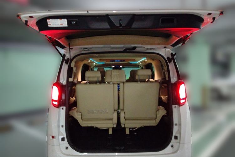Used Toyota Alphard 2021 Dual-Engine 2.5L Prestige Edition Trunk