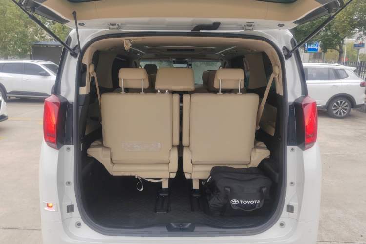 Used Toyota Alphard 2021 Dual-Engine 2.5L Prestige Edition Trunk