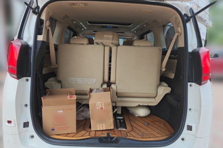 Used Toyota Alphard 2021 Dual-Engine 2.5L Luxury Edition Trunk