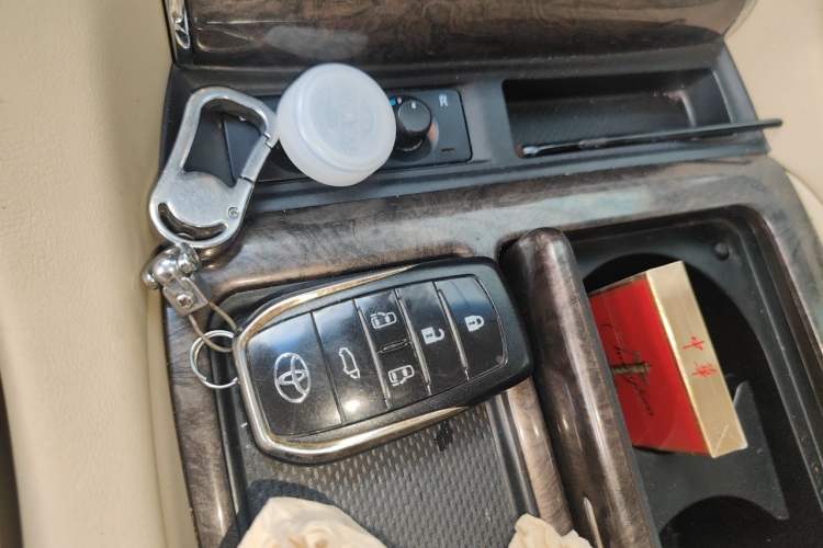 Used Toyota Alphard 2021 Dual-Motor 2.5L Premium Edition Vehicle Key