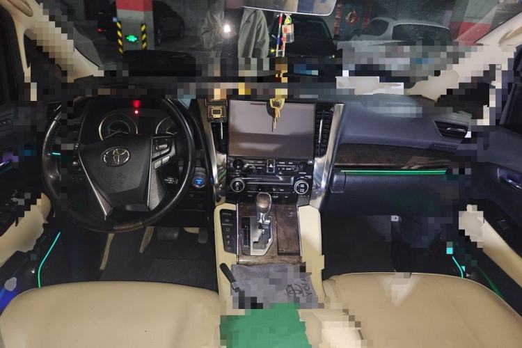 Used Toyota Alphard 2023 Dual-Motor 2.5L Premium Golden Edition Center Console