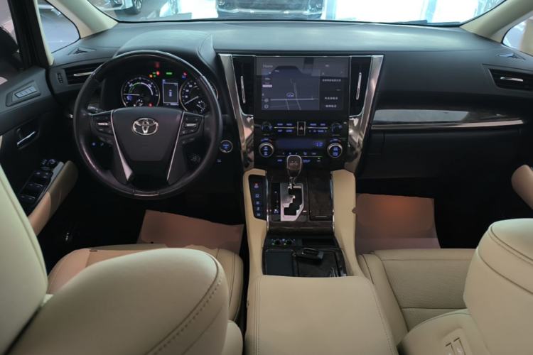 Used Toyota Alphard 2023 Dual-Motor 2.5L Premium Golden Edition Center Console