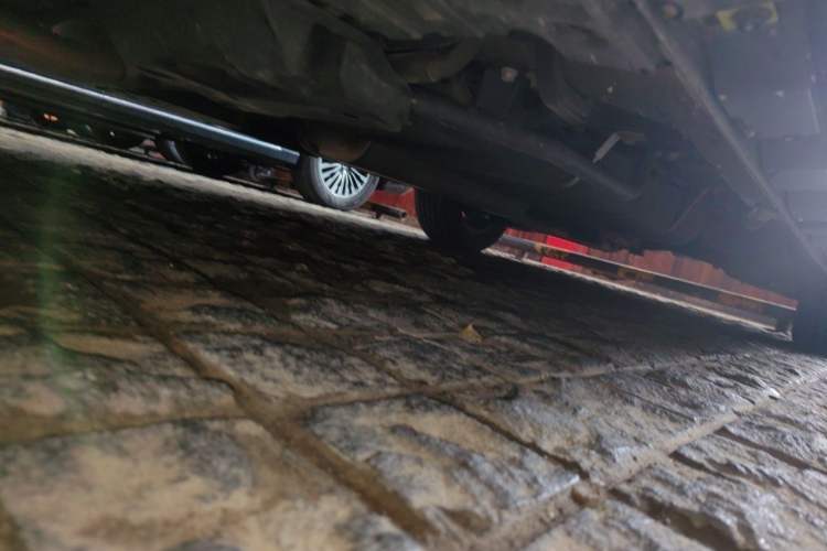 Used Toyota Alphard 2023 Dual-Motor 2.5L Premium Golden Edition Chassis Front Left