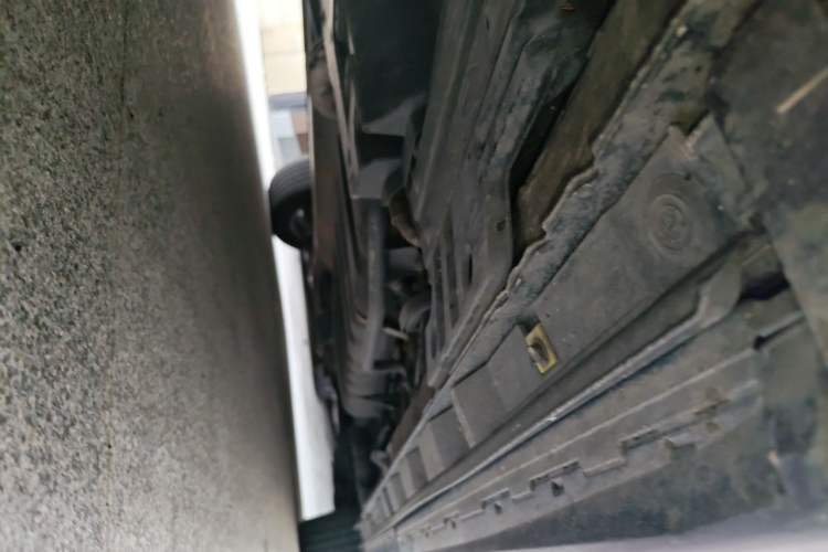 Used Toyota Alphard 2023 Dual-Motor 2.5L Premium Golden Edition Chassis Front Left