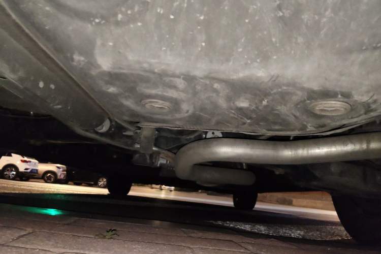 Used Toyota Alphard 2023 Dual-Motor 2.5L Premium Golden Edition Chassis Rear