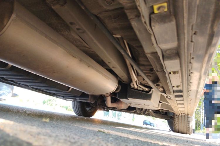 Used Toyota Alphard 2023 Dual-Motor 2.5L Premium Golden Edition Chassis Rear Right