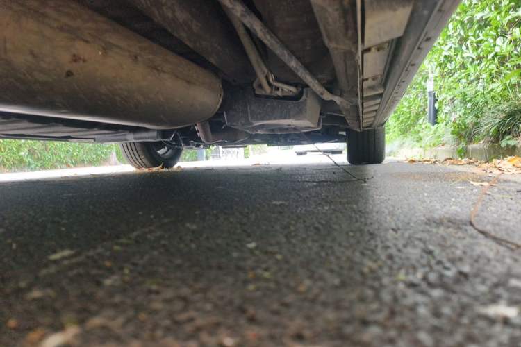 Used Toyota Alphard 2023 Dual-Motor 2.5L Premium Golden Edition Chassis Rear Right