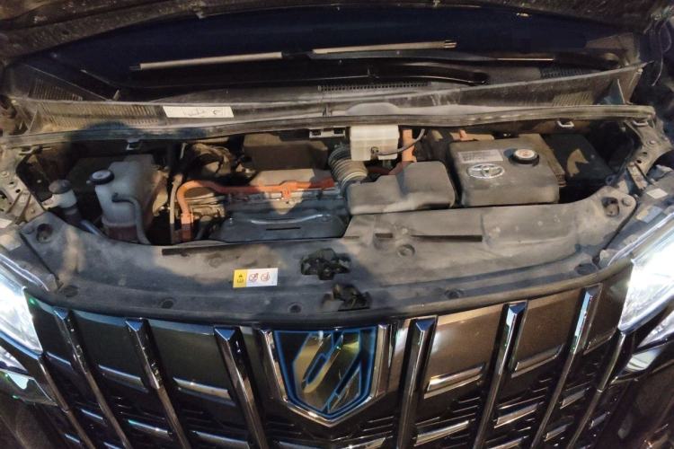 Used Toyota Alphard 2023 Dual-Motor 2.5L Premium Golden Edition Engine Bay