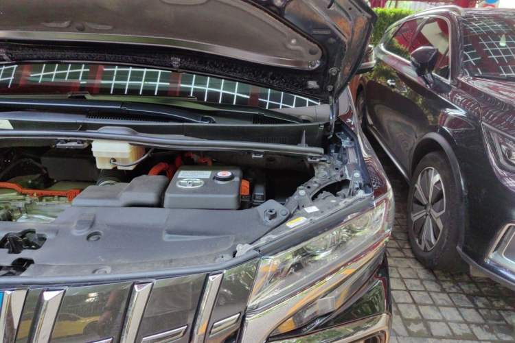 Used Toyota Alphard 2023 Dual-Motor 2.5L Premium Golden Edition Engine Bay Left