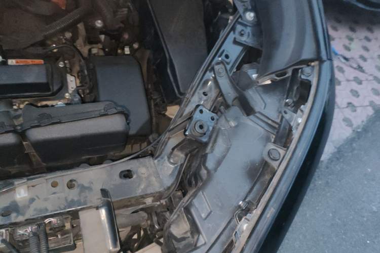 Used Toyota Alphard 2023 Dual-Motor 2.5L Premium Golden Edition Engine Bay Left