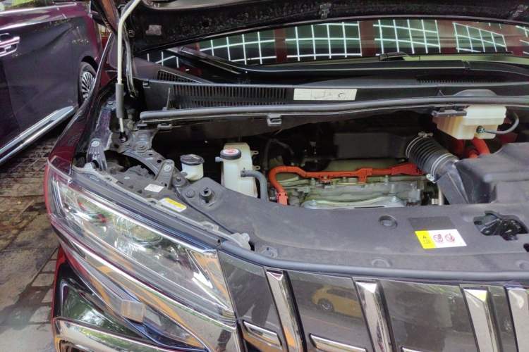 Used Toyota Alphard 2023 Dual-Motor 2.5L Premium Golden Edition Engine Bay Right