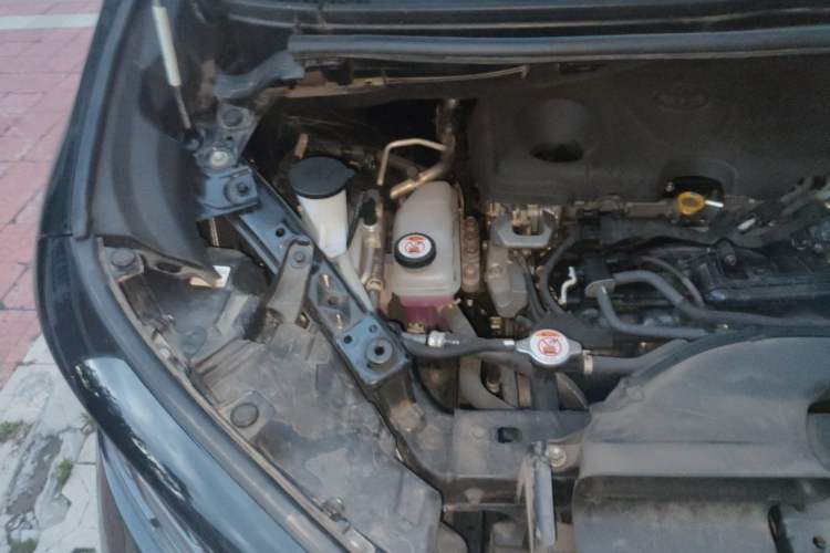 Used Toyota Alphard 2023 Dual-Motor 2.5L Premium Golden Edition Engine Bay Right