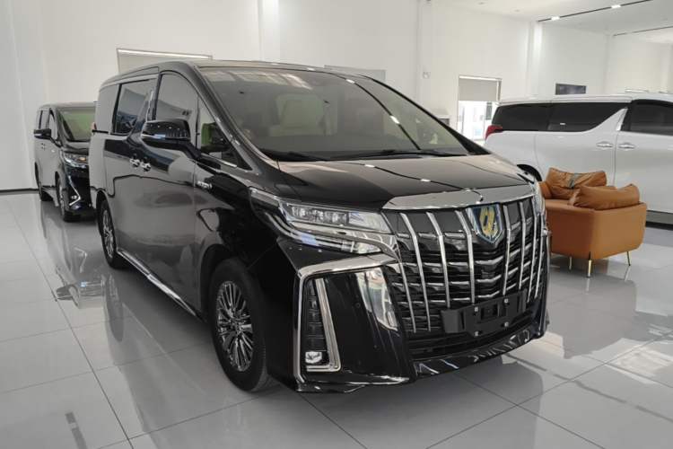 Used Toyota Alphard 2023 Dual-Motor 2.5L Premium Golden Edition Exterior 1
