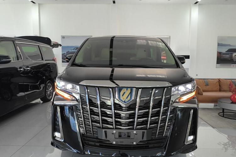 Used Toyota Alphard 2023 Dual-Motor 2.5L Premium Golden Edition Front