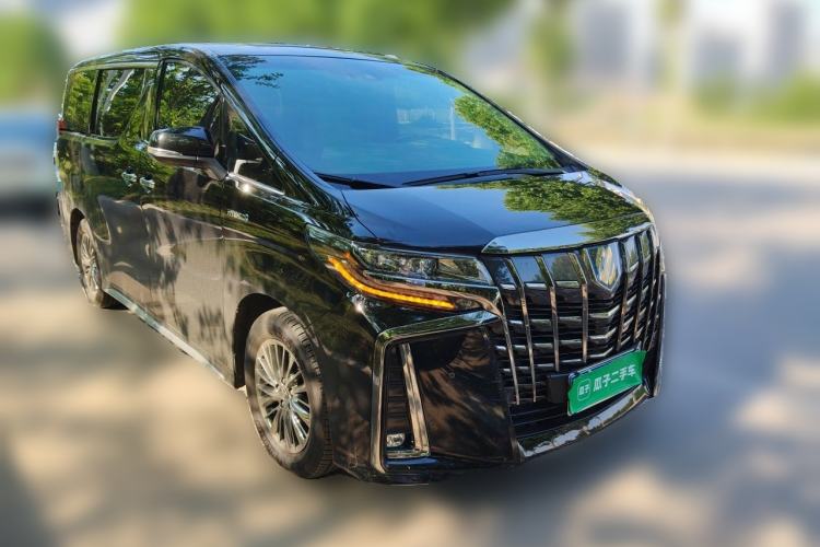 Used Toyota Alphard 2023 Dual-Motor 2.5L Premium Golden Edition Front Right 45 Deg