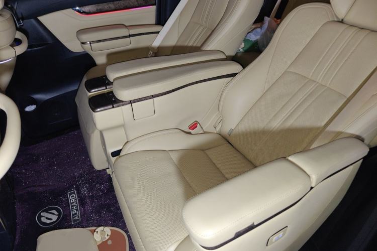 Used Toyota Alphard 2023 Dual-Motor 2.5L Premium Golden Edition Left Rear Seat