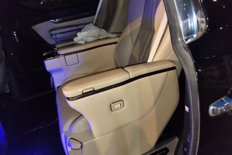 Used Toyota Alphard 2023 Dual-Motor 2.5L Premium Golden Edition Left Rear Seat