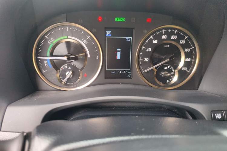 Used Toyota Alphard 2023 Dual-Motor 2.5L Premium Golden Edition Odometer Close Up