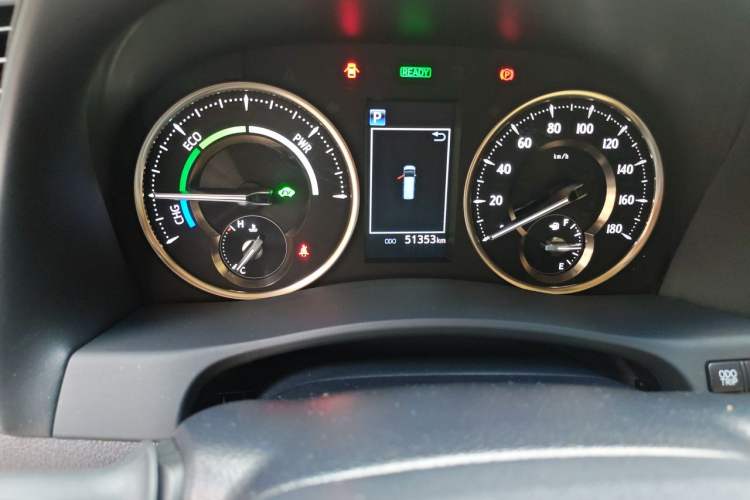 Used Toyota Alphard 2023 Dual-Motor 2.5L Premium Golden Edition Odometer Close Up