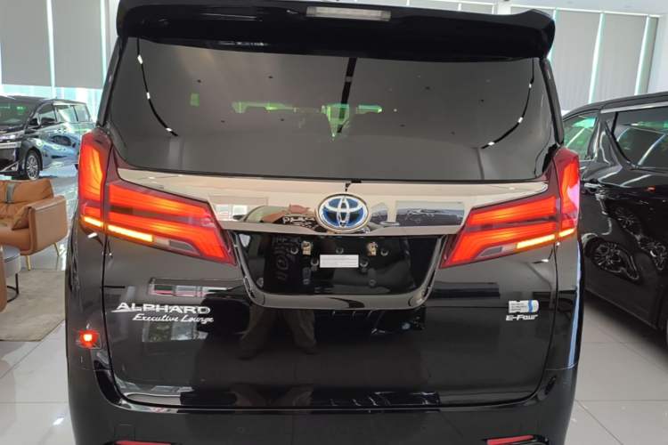 Used Toyota Alphard 2023 Dual-Motor 2.5L Premium Golden Edition Rear