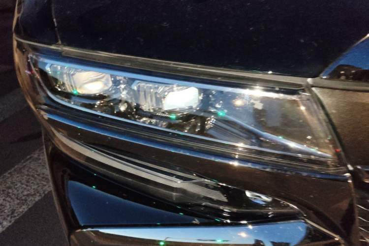 Used Toyota Alphard 2023 Dual-Motor 2.5L Premium Golden Edition Right Front Headlight