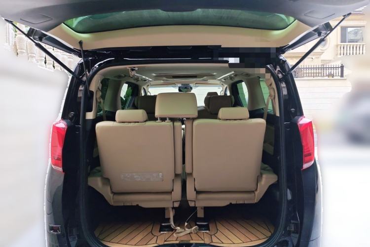 Used Toyota Alphard 2023 Dual-Motor 2.5L Premium Golden Edition Trunk