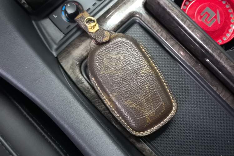 Used Toyota Alphard 2023 Dual-Motor 2.5L Premium Golden Edition Vehicle Key