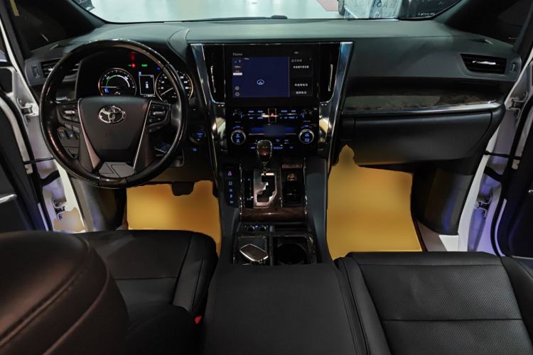 Used Toyota Alphard 2023 Dual-Motor 2.5L Premium Golden Edition Center Console