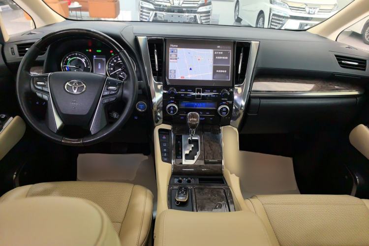 Used Toyota Alphard 2023 Dual-Motor 2.5L Premium Golden Edition Center Console