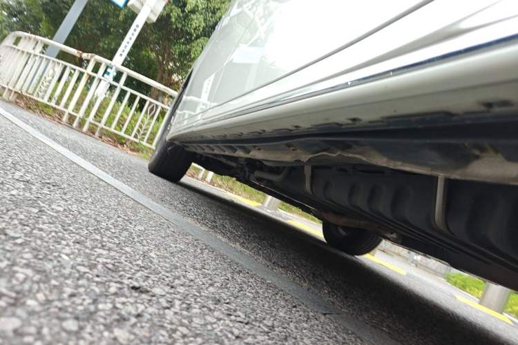 Used Toyota Alphard 2023 Dual-Motor 2.5L Premium Golden Edition Chassis Rear Left