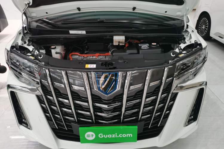 Used Toyota Alphard 2023 Dual-Motor 2.5L Premium Golden Edition Engine Bay