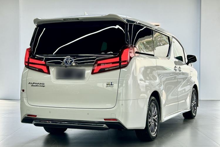 Used Toyota Alphard 2023 Dual-Motor 2.5L Premium Golden Edition Exterior 3