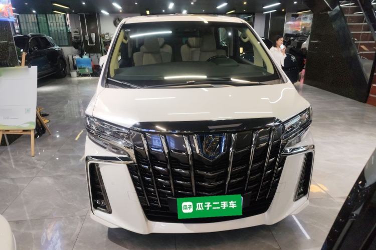 Used Toyota Alphard 2023 Dual-Motor 2.5L Premium Golden Edition Front
