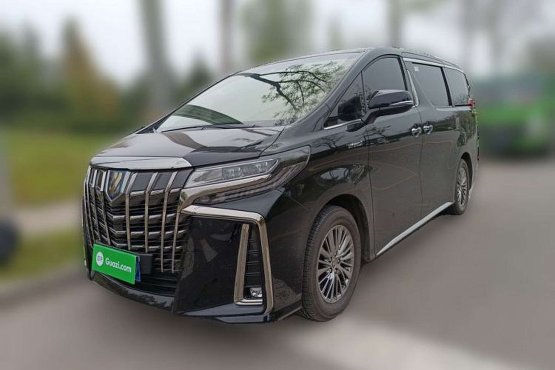 Used Toyota Alphard 2023 Dual-Motor 2.5L Premium Golden Edition Front Left 45 Deg