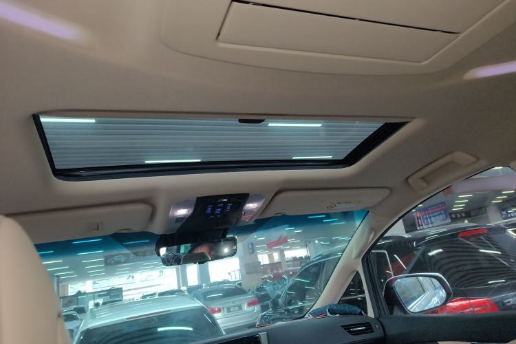 Used Toyota Alphard 2023 Dual-Motor 2.5L Premium Golden Edition Headliner