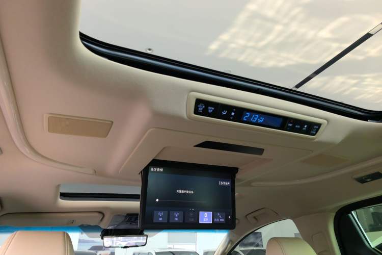 Used Toyota Alphard 2023 Dual-Motor 2.5L Premium Golden Edition Headliner
