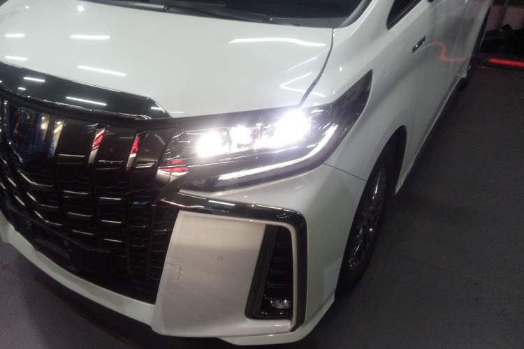 Used Toyota Alphard 2023 Dual-Motor 2.5L Premium Golden Edition Left Front Headlight